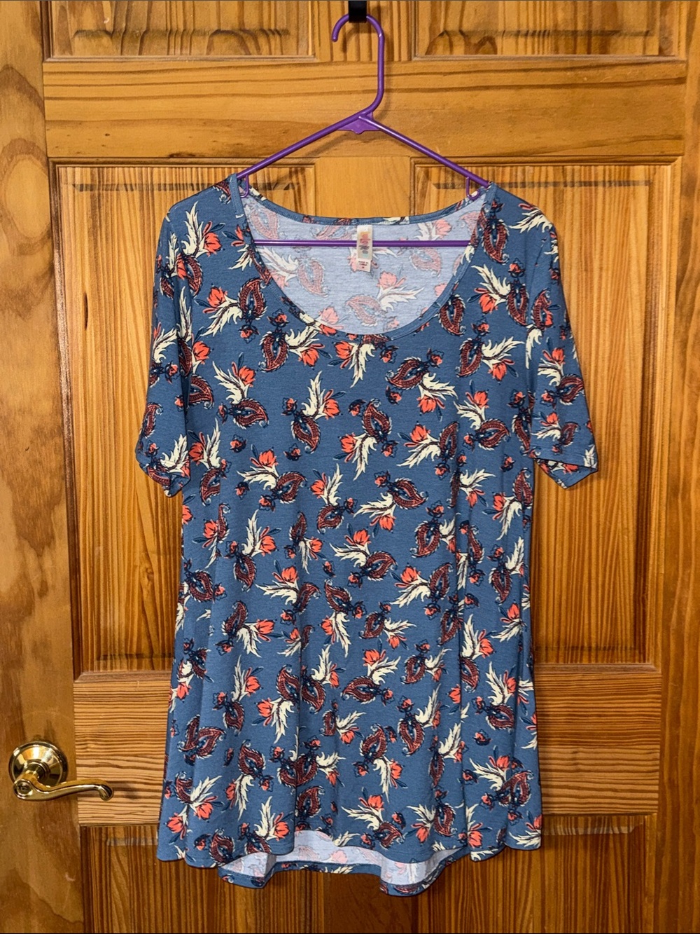 LuLaRoe Blue Floral Scoop Neck Sleep Tee